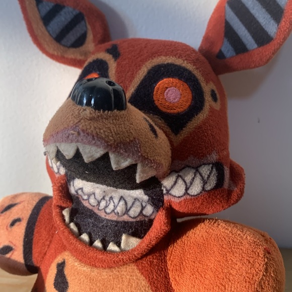 Funko FNAF Five Nights at Freddy’s twisted Foxy plush - Picture 2 of 5